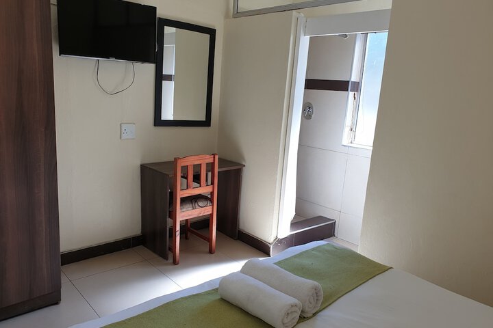 Room 10 of 69