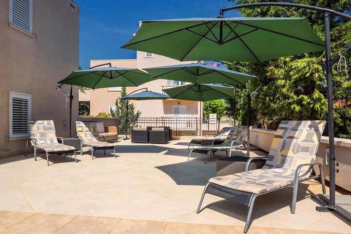 Terrace/Patio 48 of 104