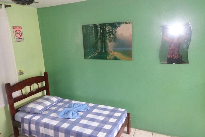 Room 18 of 41
