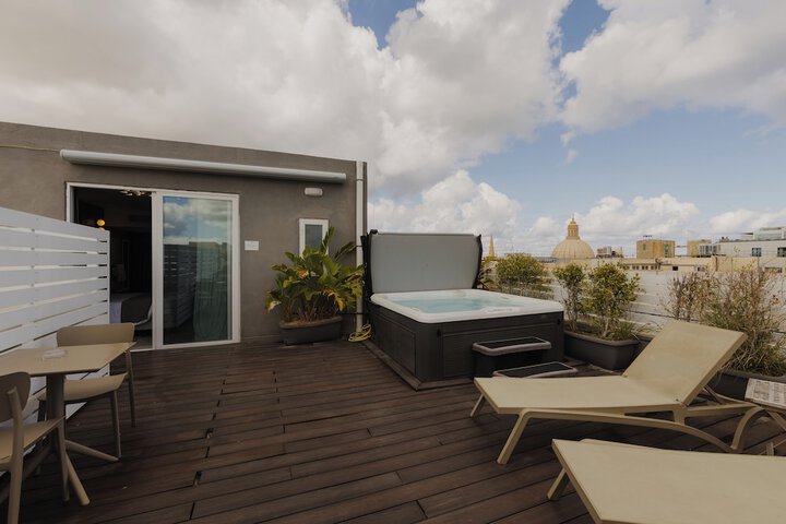 Terrace/Patio 47 of 67