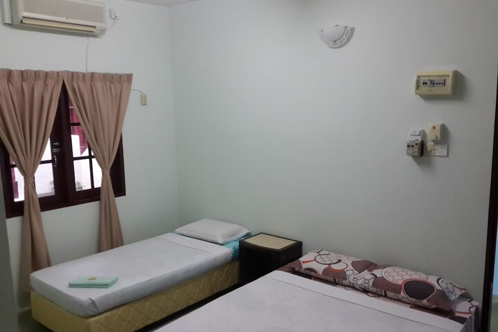 Room 7 of 21