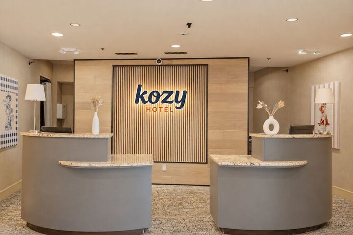 Guest Lobby