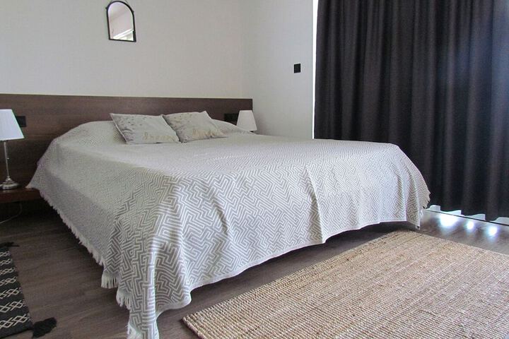 Room 6 of 45