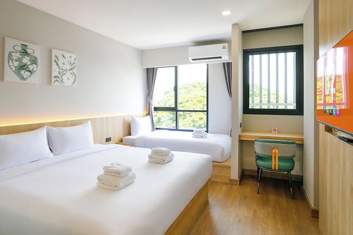 Room 20 of 39