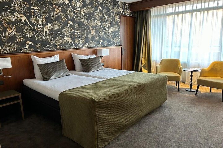 Room 14 of 53