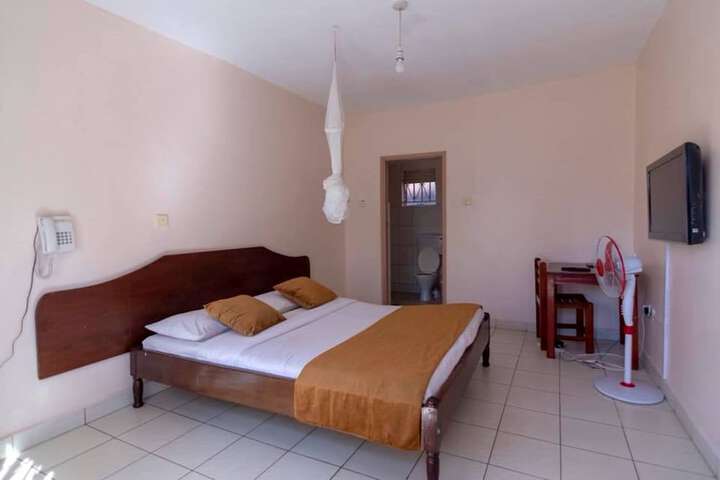 Room 2 of 21