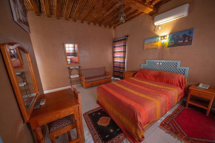Room 5 of 31