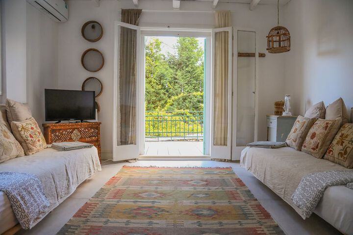 Room 30 of 70