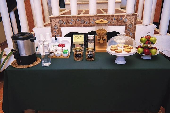 Breakfast/Coffee Service 22 of 25