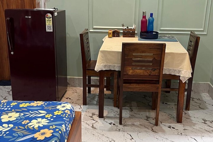 Room 19 of 25