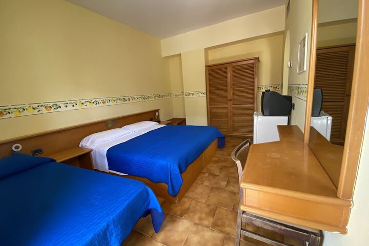 Room 13 of 58