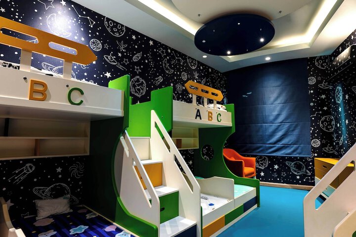 Childrens Activities 150 of 208