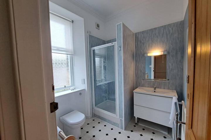 Bath Interior