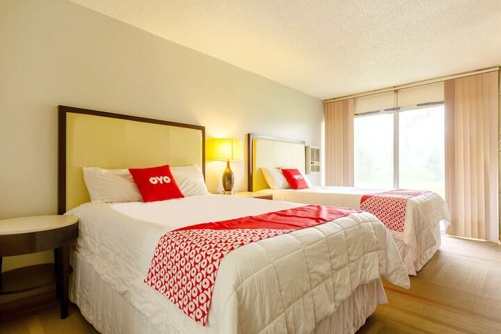 2 Double Beds (8 of 28)