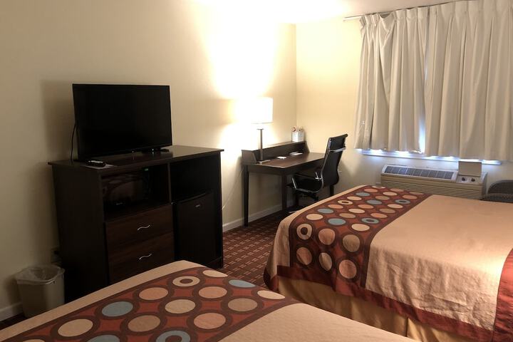 2 Double Beds (6 of 7)