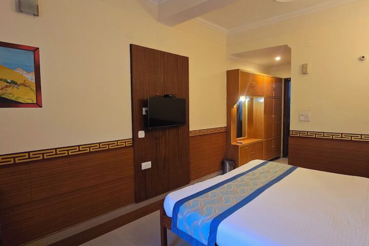Room 17 of 52