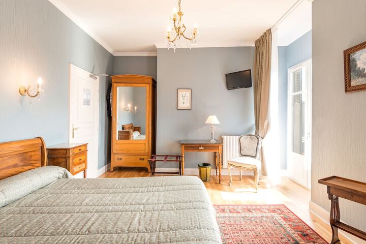 Room 4 of 59