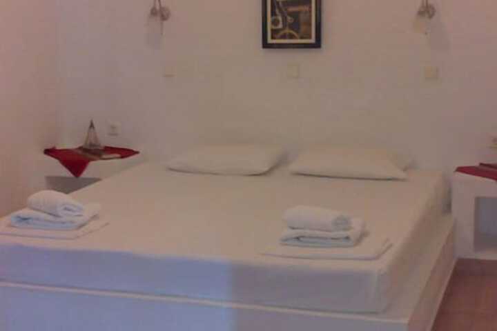 Room 6 of 53