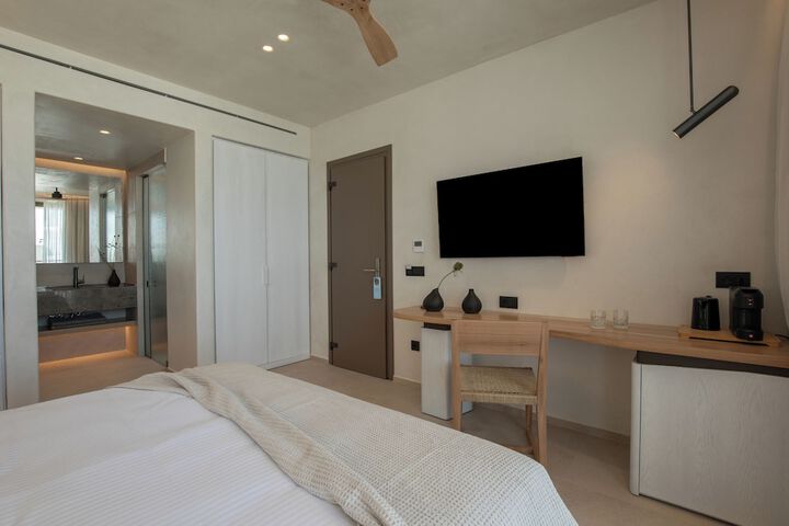 Room 22 of 121