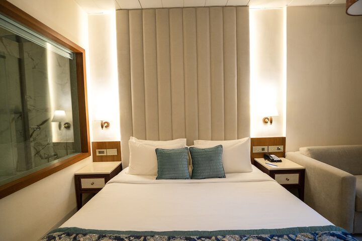 Room 29 of 124