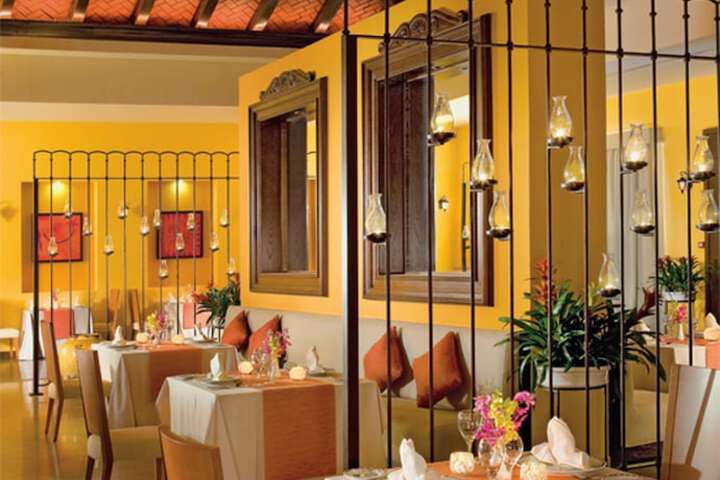 Dining 30 of 55