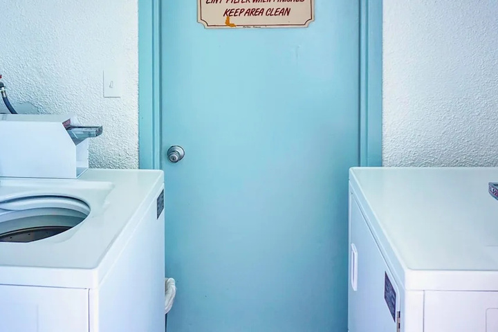 Room 8 of 21