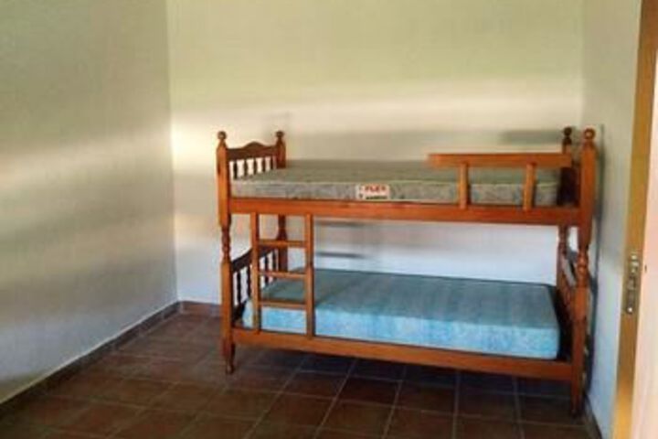 Room 8 of 27