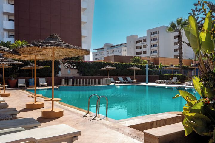 Pool 42 of 145