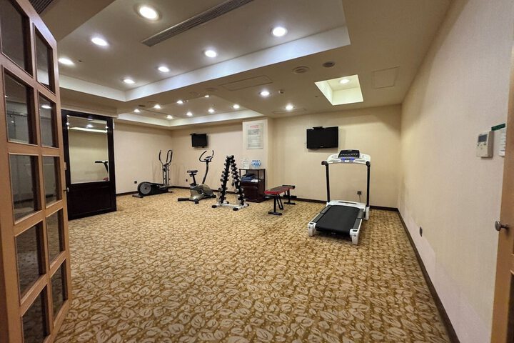 Health and Fitness 162 of 216
