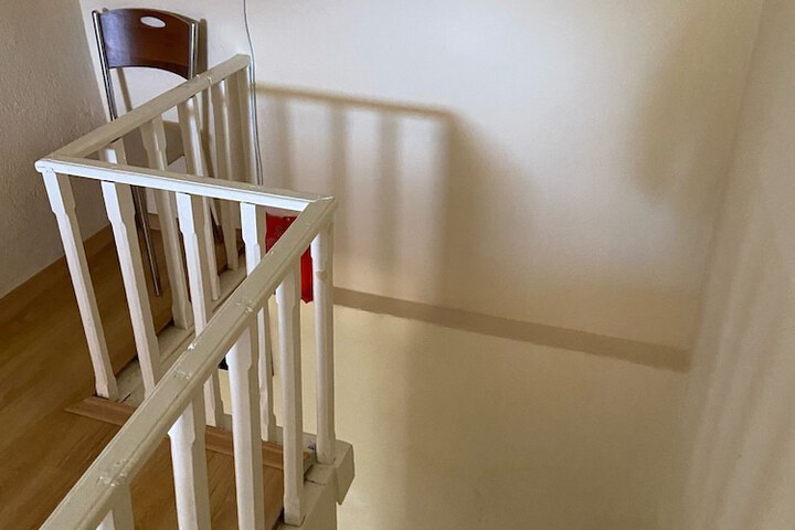 Room 42 of 263
