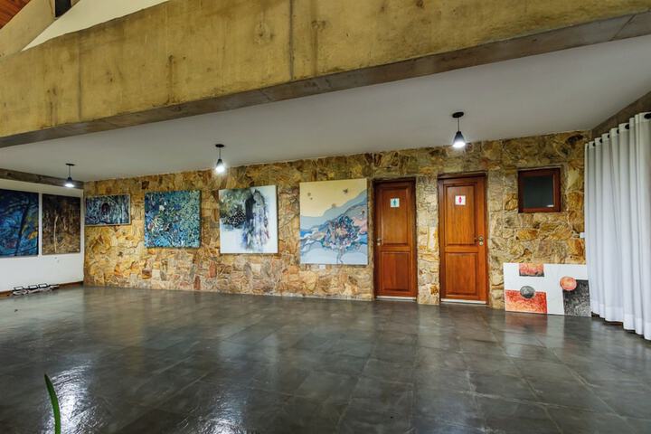 Hotel Interior 254 of 314