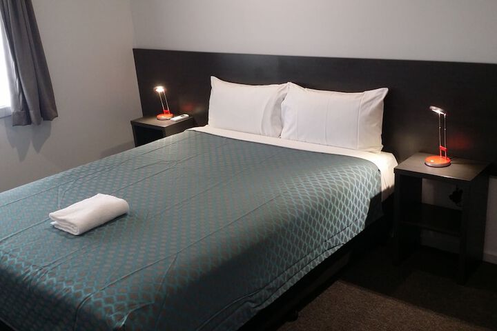 Room 12 of 56