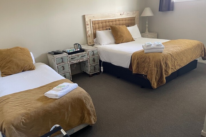 Room 11 of 60