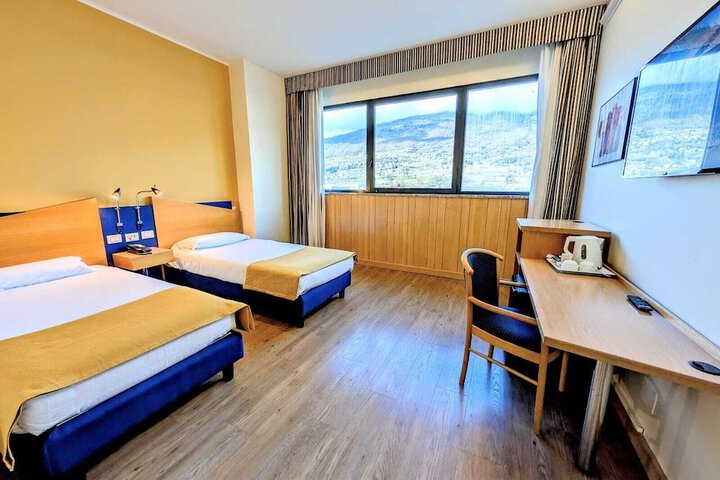 Room 14 of 57