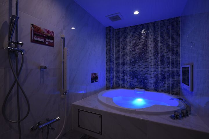 Room 26 of 34