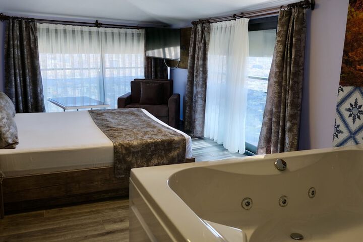 Room 15 of 41