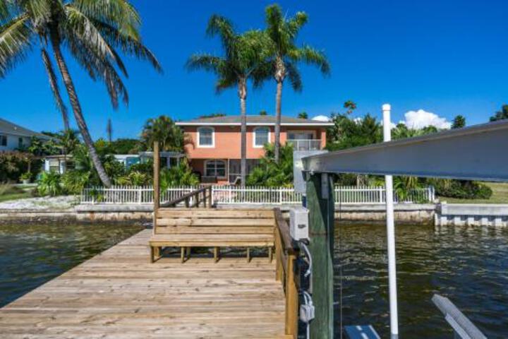 Ohana House 333 Home in Indian Rocks Beach, FL