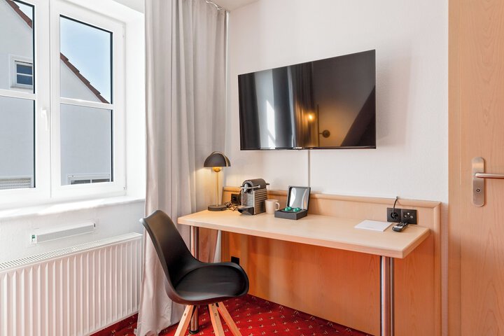 Room 34 of 88