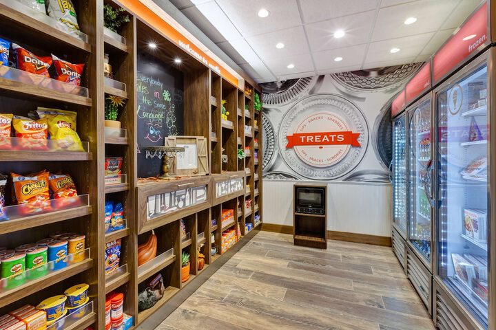 Snack bar