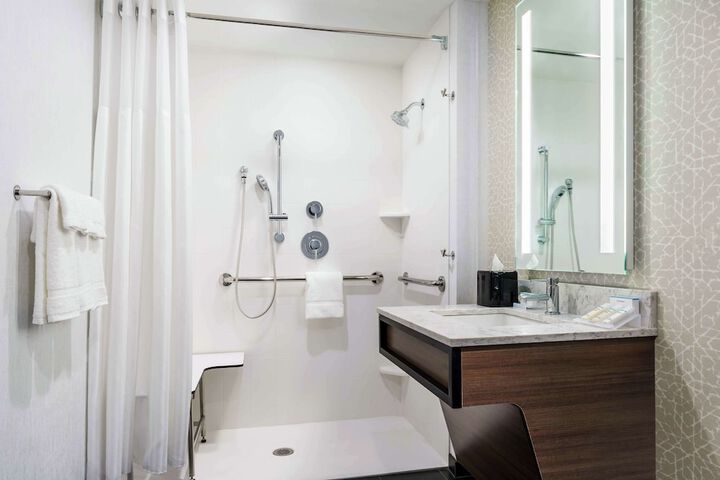 Bathroom shower