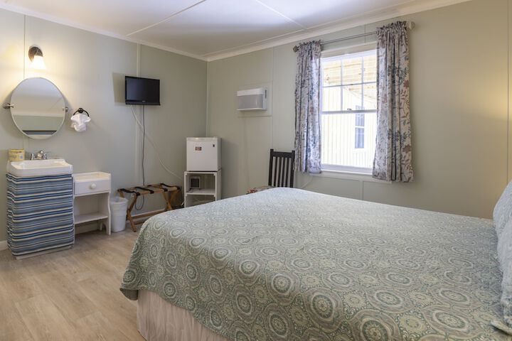 Room 101 of 309