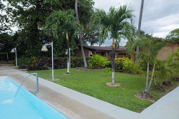 Pool 26 of 38
