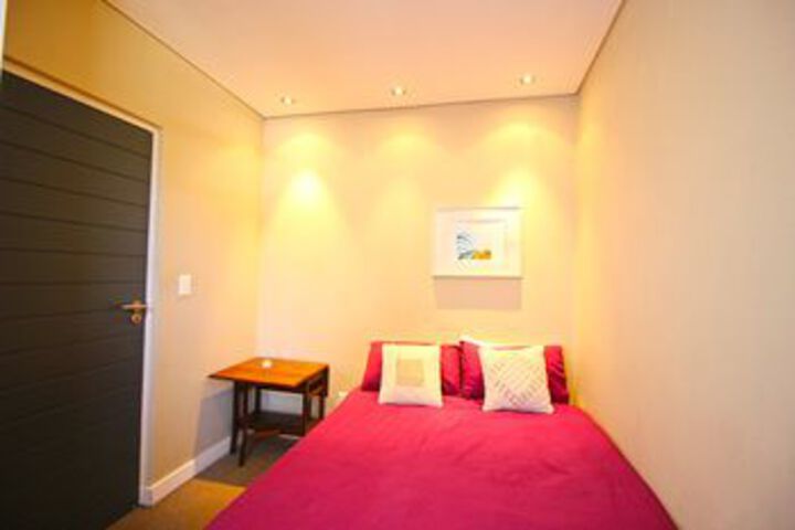 Room 13 of 20