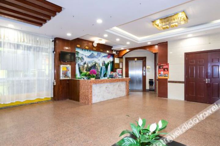 Hotel Interior 15 of 23