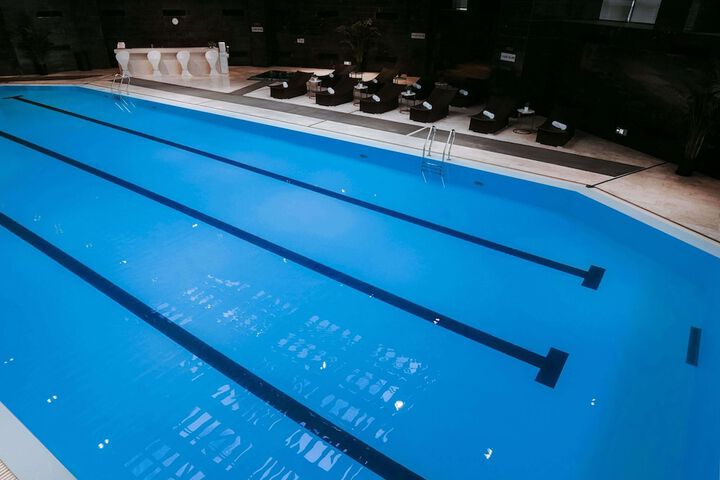 Pools & Facilities