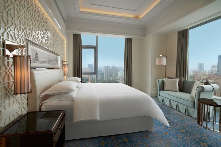 Room 29 of 78
