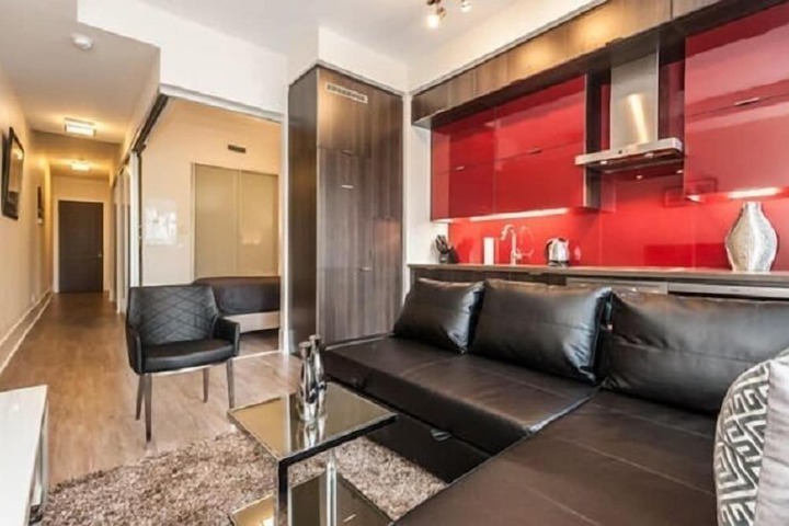 Room 46 of 100