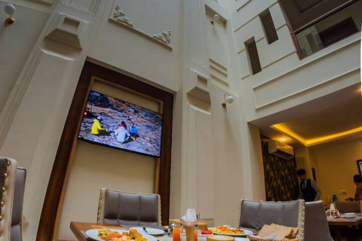 Hotel Interior 85 of 100