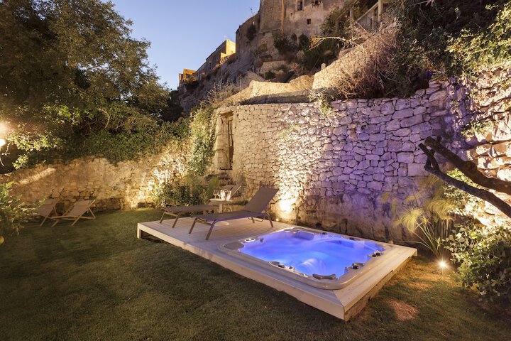 Terrace/Patio 65 of 101