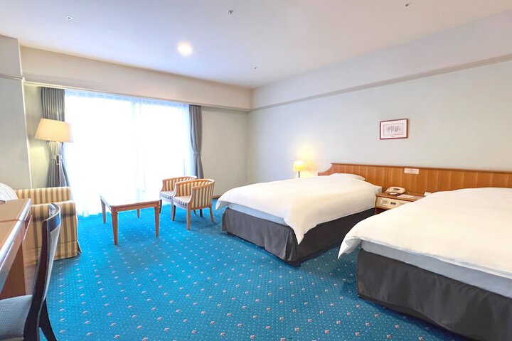 Room 5 of 27